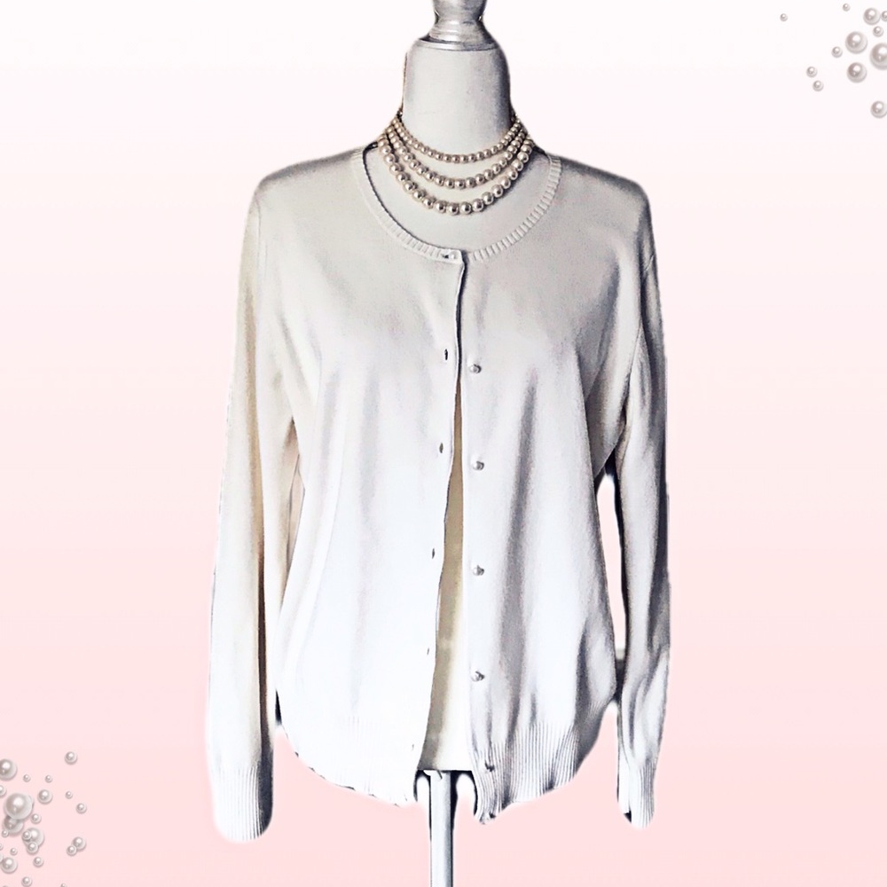 Croft & Barrow Ivory Pearl Button Cardigan - Picture 2 of 5